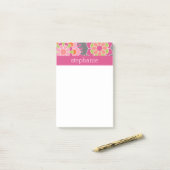 Individuelle Name mit farbenfrohen Frühlingsmuster Post-it Klebezettel (Auf Schreibtisch)