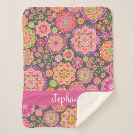 Individuelle Name mit farbenfrohen Frühlingsmuster Sherpadecke (Vorderseite)