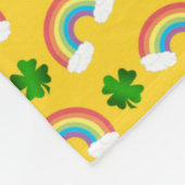 Individuelle Name mit gelben Regenbögen Kleeblätte Fleecedecke (Ecke)