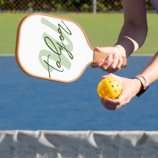 Individuelle Name mit grünem Monogramm Pickleball Schläger (InSitu)