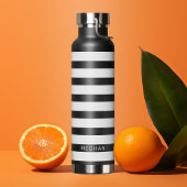 Individuelle Name mit schwarzem und weißem Streife Trinkflasche