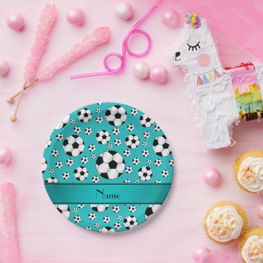 Individuelle Name mit türkisfarbenen Fußbällen und Pappteller (Party)