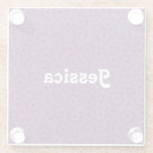 Individuelle Name mit violetten Blumen auf schwarz Glasuntersetzer (Rückseite)