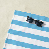 Individuelle Name Monogram, hellblau und weiß gest Strandtuch (Beispiel)