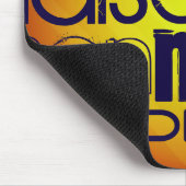 Individuelle Name Muster; Gelborange Hintergrund Mousepad (Ecke)