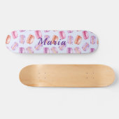 individuelle Name niedlicher Makronen Skateboard (Horizontal)