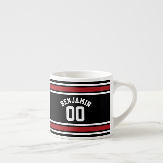 Individuelle Name Nummer Schwarz und Rot Espressotasse (Rechts)
