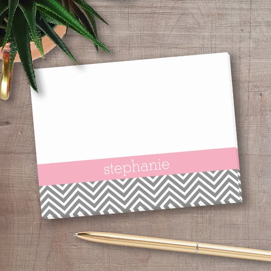 Individuelle Name Pastel Pink und Gray Chevrons Post-it Klebezettel