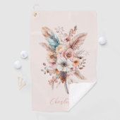 Individuelle Name Pink Boho Blume & Feathers Elega Golfhandtuch (Insitu)