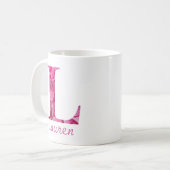 Individuelle Name Pink Floral Alphabet Letter "L"  Kaffeetasse (Vorderseite Links)