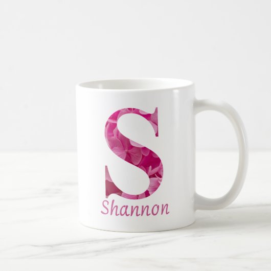 Individuelle Name Pink Floral Alphabet Letter "S" Kaffeetasse (Rechts)