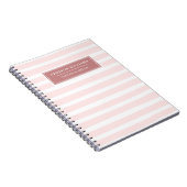 Individuelle Name Pink White Stripe Muster Notizblock (Rechte Seite)