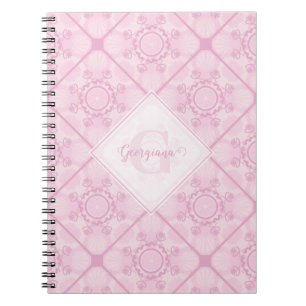 Individuelle Name Preppy in Pink Mandala Diamond g Notizblock