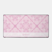 Individuelle Name Preppy in Pink Mandala Diamond g Schreibtischunterlage (Vorderseite)