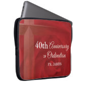 Individuelle Name Priester Anniversary Ordination  Laptopschutzhülle (Vorne Rechts)