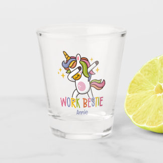 Individuelle Name Rainbow Unicorn Work Bestie Schnapsglas