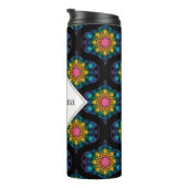 Individuelle Name Regenbogen Blumenbrunnen Mitte M Thermosbecher (Nach rechts gedreht)