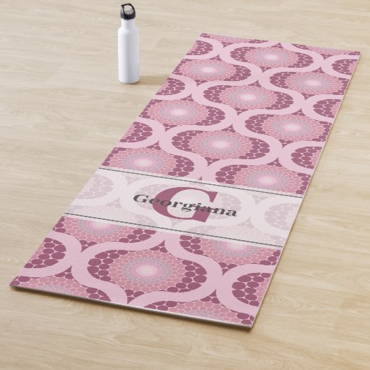 Individuelle Name Retro Radiant Dusky Rose Dot Man Yogamatte (Beispiel)