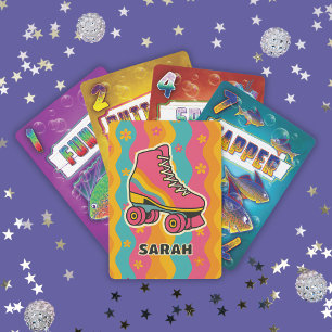 Individuelle Name Roller Skaten Girl Playing Spielkarten