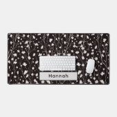 Individuelle Name Schwarz-weißes Blumengeschenk fü Schreibtischunterlage (Tastatur & Maus)