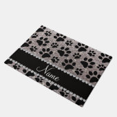 Individuelle Name Silberner Glitzer Schwarzhundeku Fußmatte (Schrägansicht)