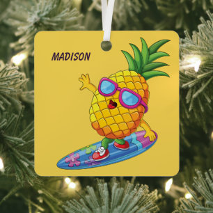 Individuelle Name Surfen Ananas Ornament Aus Metall