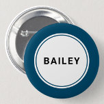 Individuelle Name-Tag-Abzeichen-Button Button<br><div class="desc">Individueller Name personalisiertes Abzeichen mit blauem Rand.</div>