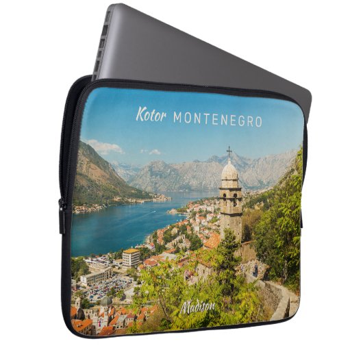 Individuelle Name & Text Montenegro Laptopschutzhülle (Vorne Rechts)