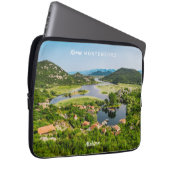 Individuelle Name & Text Montenegro Laptopschutzhülle (Vorne Rechts)
