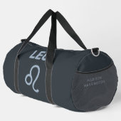 Individuelle Name / Text-Zodiac-Zeichenleo Duffle Bag (Rechte Ecke)
