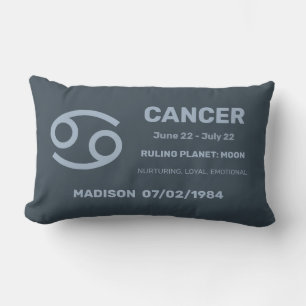 Individuelle Name/Text-Zodiakarzinom Lendenkissen
