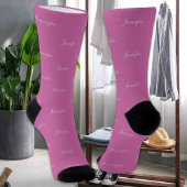 Individuelle Name Textfarbe Einfach elegant Rosa Socken