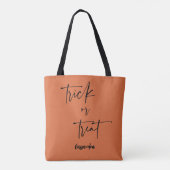Individuelle Name Trick oder Treat Halloween Orang Tasche (Rückseite)