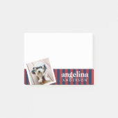 Individuelle Name und Foto der roten und marinen M Post-it Klebezettel (Vorderseite)