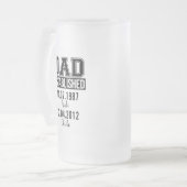 Individuelle Name und Geburtsgeschenk für Vater Mattglas Bierglas (Vorderseite Links)