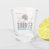 Individuelle Name- und Text-Bowling-Stoß Schnapsglas (Rückseite)