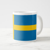 Individuelle Name- und Textflagge Jumbo-Tasse (Vorderseite Rechts)