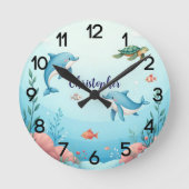 Individuelle Name unter dem Kinderzimmer Runde Wanduhr (Vorderseite)