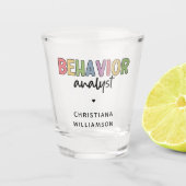 Individuelle Name-Verhaltensanalyst Schnapsglas (Vorderseite)
