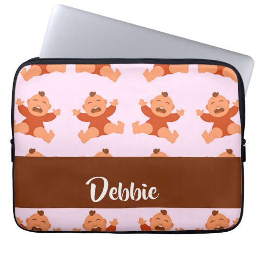 Individuelle Name weint auf rosa Säuglinge Laptopschutzhülle (Vorderseite)