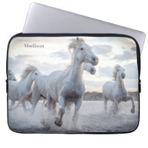 Individuelle Name Weiße Pferde