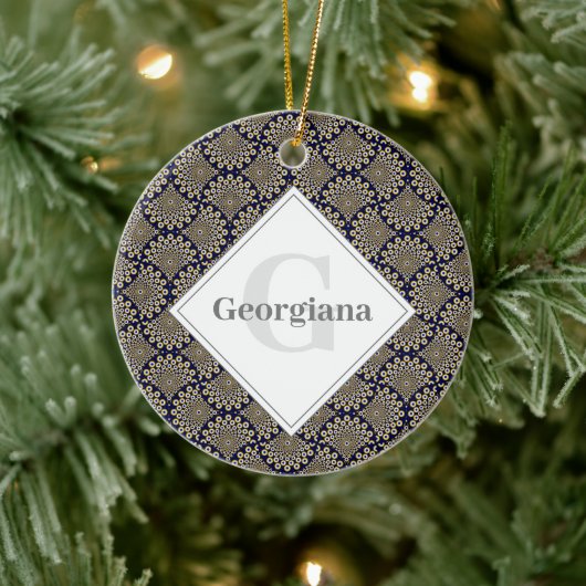 Individuelle Name Wir beobachten Sie Navy & Gold D Keramik Ornament (Baum)