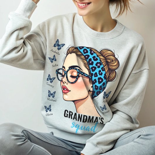 Individuelle Namen von Messy Bun und Butterflies Sweatshirt