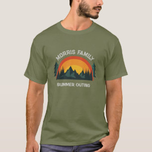 Individueller Familienurlaub Retro Mountain T - Sh T-Shirt