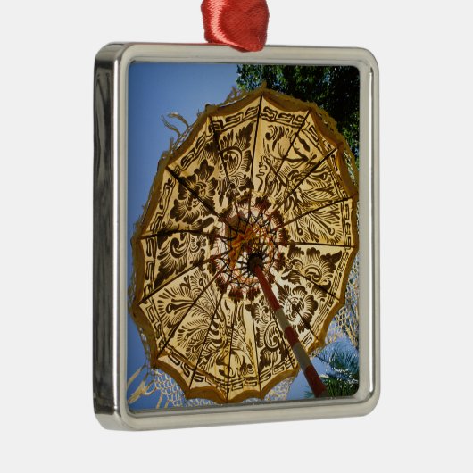 Indonesia, Bali | Temple Umbrella Ornament Aus Metall (Rechts)