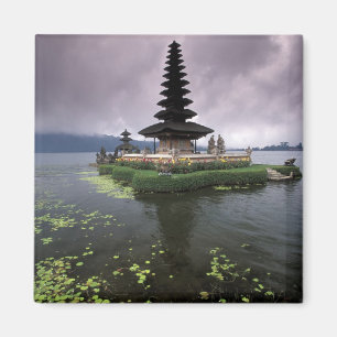 Indonesien, Bali, Ulun Danu Tempel. Magnet