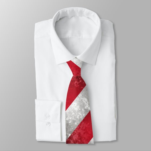 Indonesien Krawatte (Gebunden)