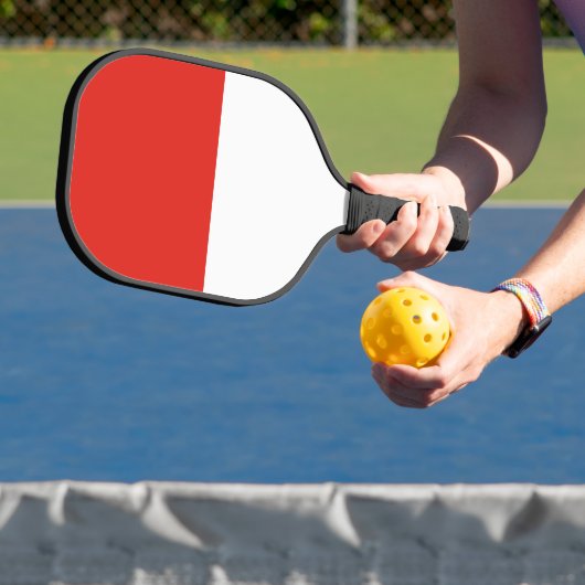 Indonesische Flagge Pickleball Schläger (InSitu)