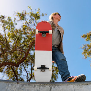 Indonesische Flagge Skateboard