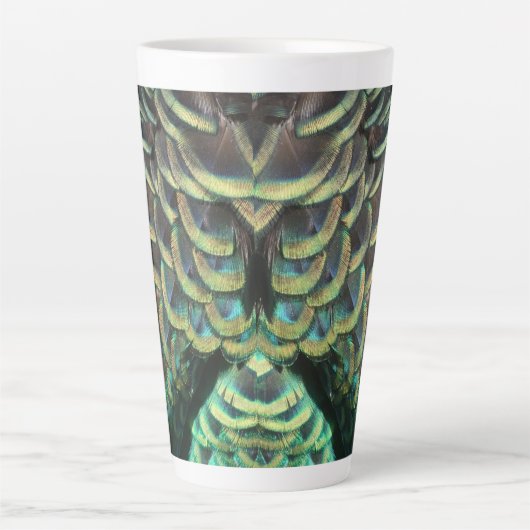 Indonesische Pfauenfeathers Pattern Latte-Tasse Milchtasse (Vorderseite)